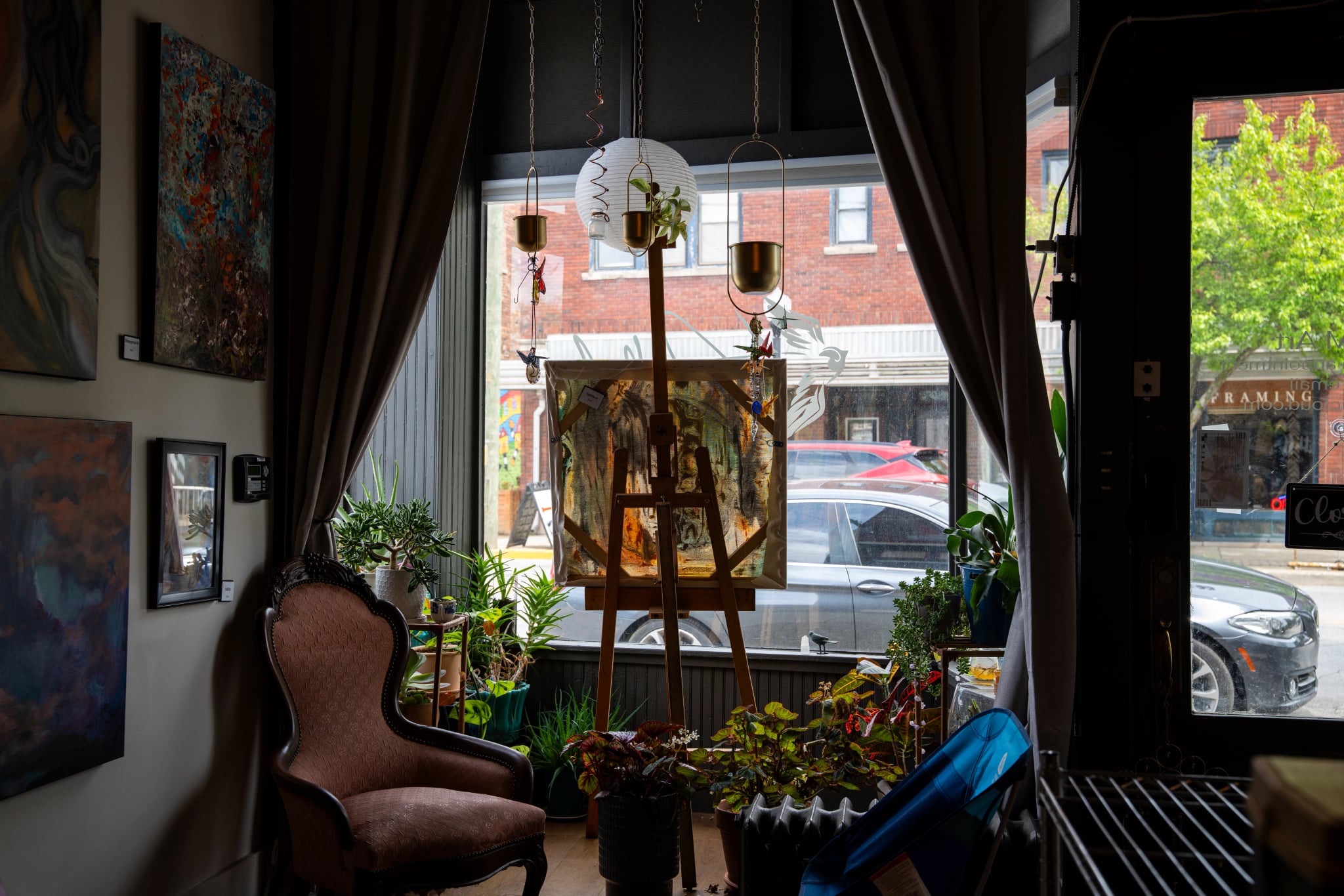 Tara Price Gallery - Inside2